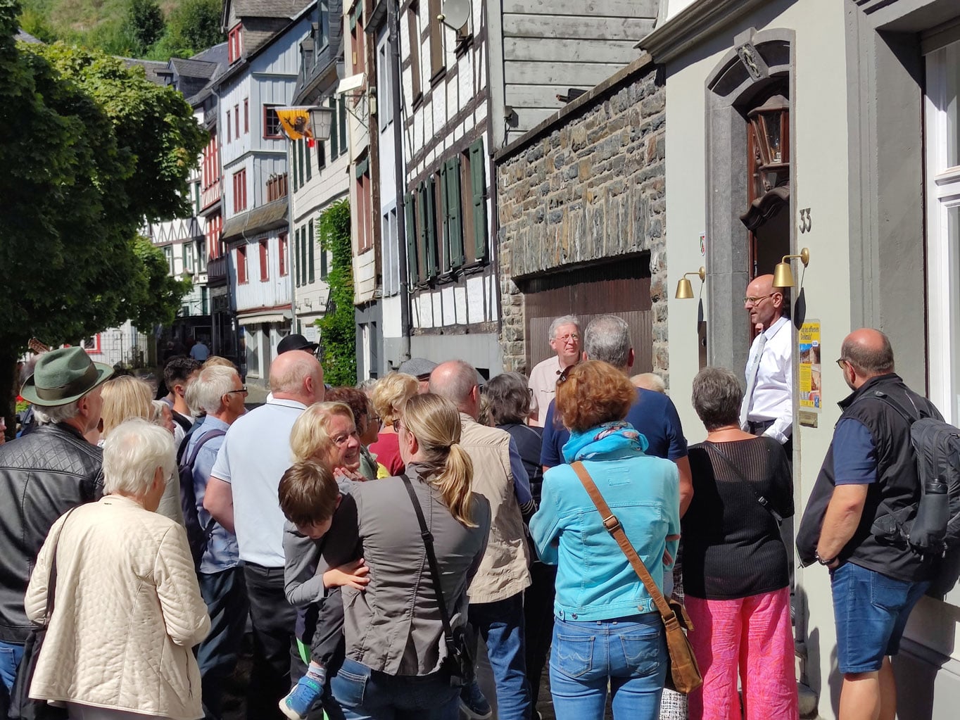 Monschau (NRW)  Monschau (NRW)
